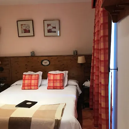 Cal Teixido Hotel