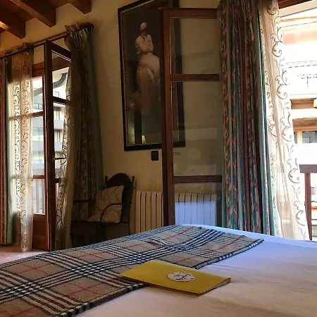 Cal Teixido Hotel