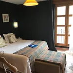 Hotell Cal Teixido Estamariu