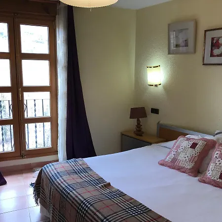 Hotel Cal Teixido 3*